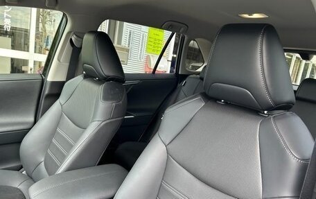 Toyota RAV4, 2024 год, 3 400 001 рублей, 17 фотография