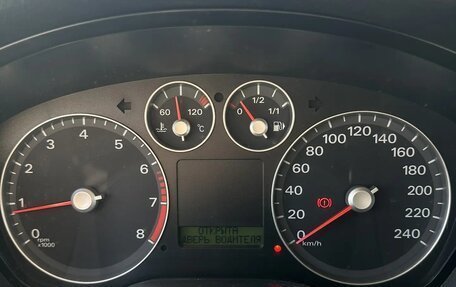 Ford Focus II рестайлинг, 2005 год, 250 000 рублей, 12 фотография