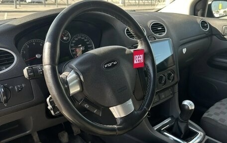 Ford Focus II рестайлинг, 2005 год, 250 000 рублей, 13 фотография