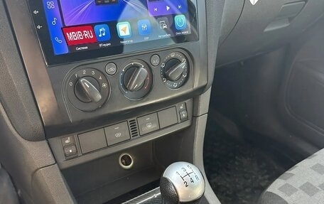 Ford Focus II рестайлинг, 2005 год, 250 000 рублей, 14 фотография