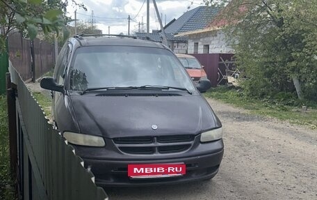 Chrysler Voyager III, 1997 год, 120 000 рублей, 4 фотография