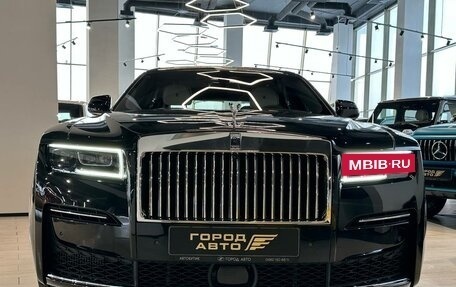 Rolls-Royce Ghost Series II рестайлинг, 2024 год, 43 000 000 рублей, 2 фотография