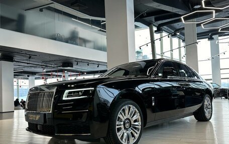 Rolls-Royce Ghost Series II рестайлинг, 2024 год, 43 000 000 рублей, 23 фотография