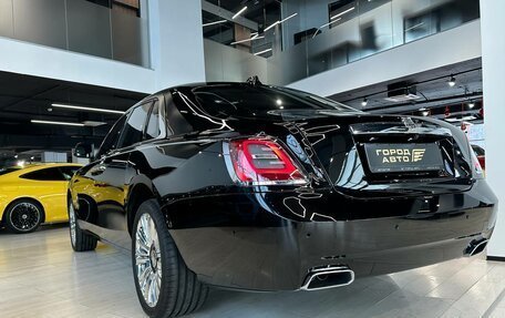 Rolls-Royce Ghost Series II рестайлинг, 2024 год, 43 000 000 рублей, 22 фотография