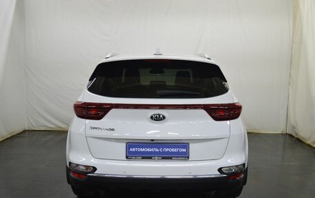 KIA Sportage IV рестайлинг, 2020 год, 2 390 000 рублей, 6 фотография