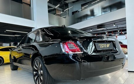 Rolls-Royce Ghost Series II рестайлинг, 2024 год, 43 000 000 рублей, 12 фотография