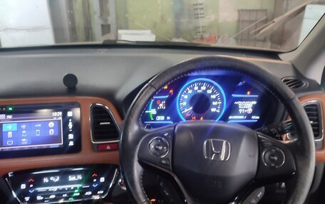 Honda Vezel, 2014 год, 1 450 000 рублей, 3 фотография