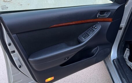 Toyota Avensis III рестайлинг, 2007 год, 560 000 рублей, 22 фотография