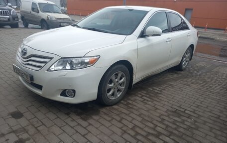 Toyota Camry, 2010 год, 1 121 000 рублей, 3 фотография