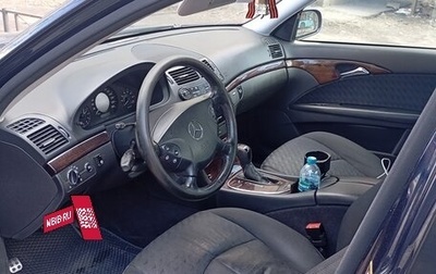 Mercedes-Benz E-Класс, 2005 год, 550 000 рублей, 1 фотография