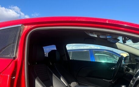 Opel Astra J, 2013 год, 925 000 рублей, 11 фотография