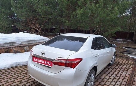 Toyota Corolla, 2013 год, 1 100 000 рублей, 4 фотография