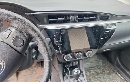 Toyota Corolla, 2013 год, 1 100 000 рублей, 6 фотография