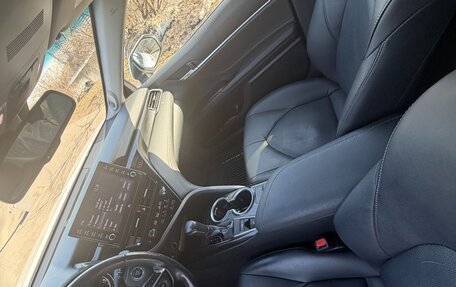 Toyota Camry, 2021 год, 3 500 000 рублей, 7 фотография