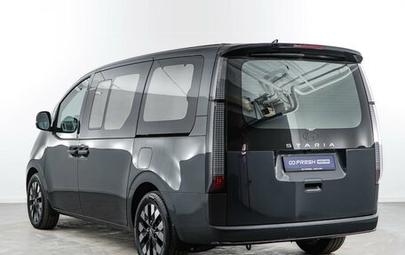 Hyundai Staria, 2024 год, 6 823 055 рублей, 2 фотография