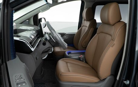 Hyundai Staria, 2024 год, 6 823 055 рублей, 14 фотография