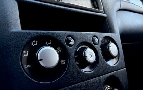 Mitsubishi Outlander III рестайлинг 3, 2003 год, 500 000 рублей, 13 фотография