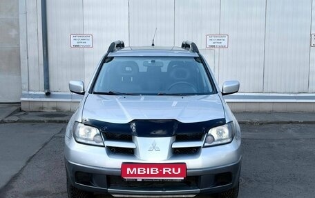 Mitsubishi Outlander III рестайлинг 3, 2003 год, 500 000 рублей, 2 фотография