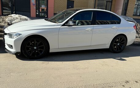 BMW 3 серия, 2013 год, 1 385 000 рублей, 7 фотография