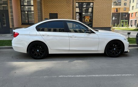 BMW 3 серия, 2013 год, 1 385 000 рублей, 8 фотография