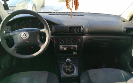 Volkswagen Passat B5+ рестайлинг, 2000 год, 180 000 рублей, 4 фотография