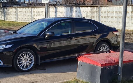 Toyota Camry, 2021 год, 3 920 000 рублей, 8 фотография