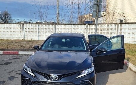 Toyota Camry, 2021 год, 3 920 000 рублей, 30 фотография