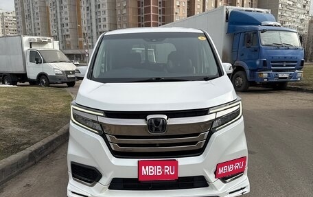 Honda Stepwgn IV, 2020 год, 2 750 000 рублей, 1 фотография