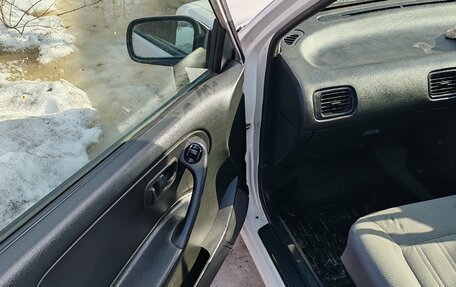 Nissan Avenir II, 1997 год, 240 000 рублей, 7 фотография