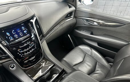 Cadillac Escalade IV, 2020 год, 5 900 000 рублей, 13 фотография