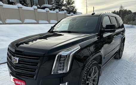 Cadillac Escalade IV, 2020 год, 5 900 000 рублей, 3 фотография