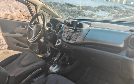 Honda Jazz II рестайлинг, 2009 год, 650 000 рублей, 6 фотография