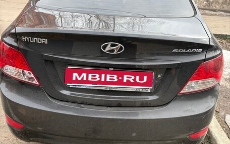 Hyundai Solaris II рестайлинг, 2011 год, 750 000 рублей, 5 фотография