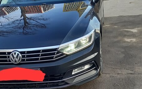 Volkswagen Passat B8 рестайлинг, 2017 год, 1 800 000 рублей, 2 фотография