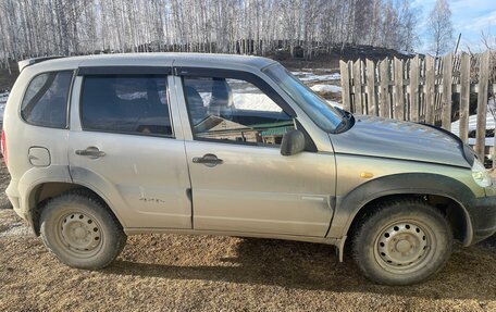 Chevrolet Niva I рестайлинг, 2009 год, 350 000 рублей, 2 фотография