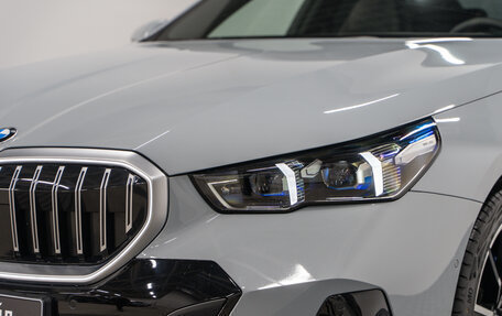 BMW 5 серия, 2025 год, 10 390 000 рублей, 2 фотография