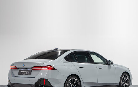 BMW 5 серия, 2025 год, 10 390 000 рублей, 7 фотография