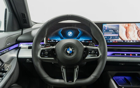 BMW 5 серия, 2025 год, 10 390 000 рублей, 15 фотография