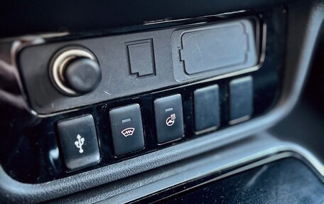 Mitsubishi Outlander III рестайлинг 3, 2019 год, 1 920 000 рублей, 16 фотография