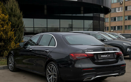 Mercedes-Benz E-Класс, 2021 год, 4 738 000 рублей, 5 фотография