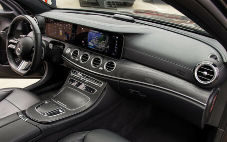 Mercedes-Benz E-Класс, 2021 год, 4 738 000 рублей, 7 фотография