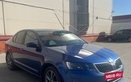 Skoda Octavia, 2018 год, 1 900 000 рублей, 8 фотография