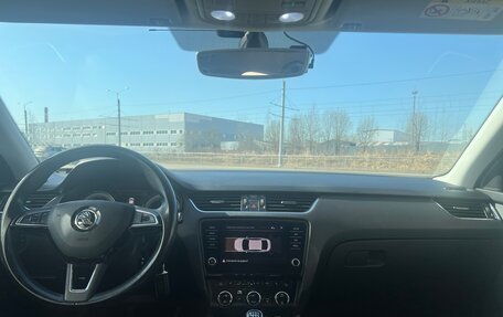 Skoda Octavia, 2018 год, 1 900 000 рублей, 13 фотография