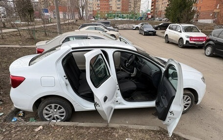 Renault Logan II, 2018 год, 872 000 рублей, 12 фотография