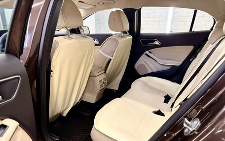 Mercedes-Benz GLA, 2018 год, 2 900 000 рублей, 4 фотография