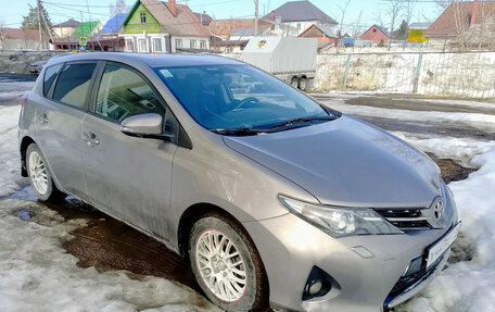 Toyota Auris II, 2013 год, 1 200 000 рублей, 14 фотография