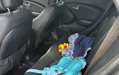 Hyundai ix35 I рестайлинг, 2011 год, 1 300 000 рублей, 11 фотография