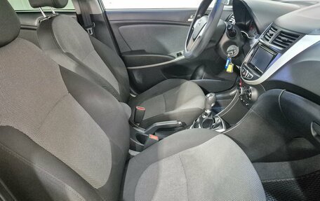 Hyundai Solaris II рестайлинг, 2014 год, 799 000 рублей, 13 фотография