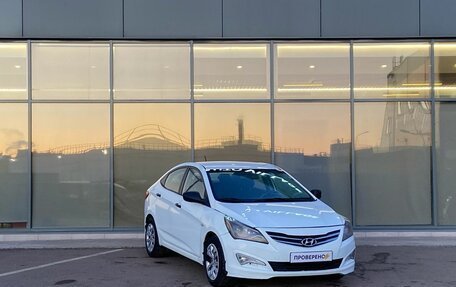Hyundai Solaris II рестайлинг, 2015 год, 439 000 рублей, 2 фотография
