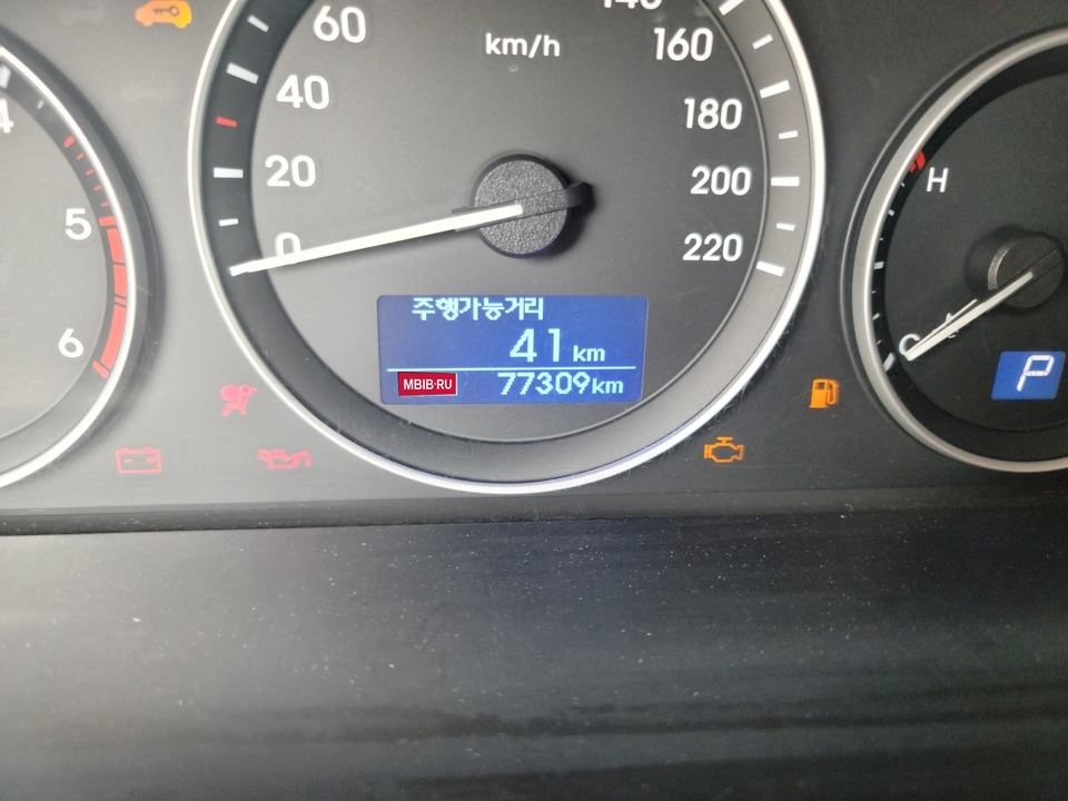 Hyundai Grand Starex Grand Starex I рестайлинг 2, 2018 год, 3 400 000 рублей, 9 фотография